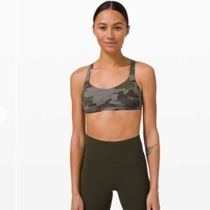 NWT Lululemon Free to Be Bra Sz 2